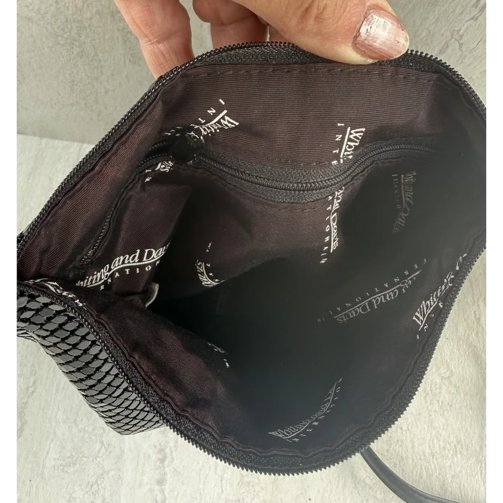 VTG Whiting & Davis International Black Metal Mesh Zip Purse Shoulder Bag‎ #668